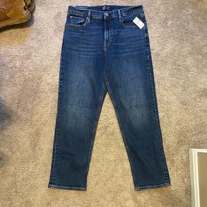 NWT Gap High Rise Straight Jean